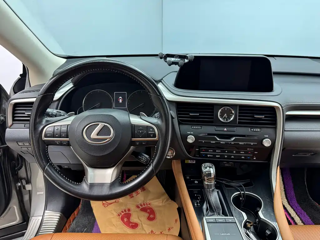 Lexus RX 2019 — фото 17