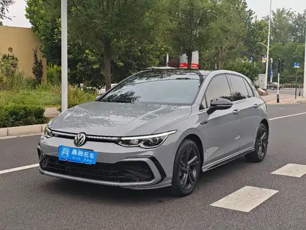 Volkswagen Golf 2023