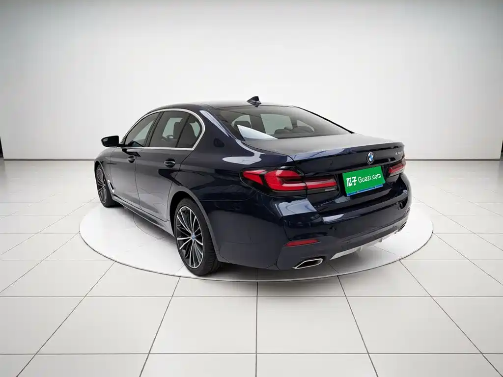 BMW 5 Series 2022