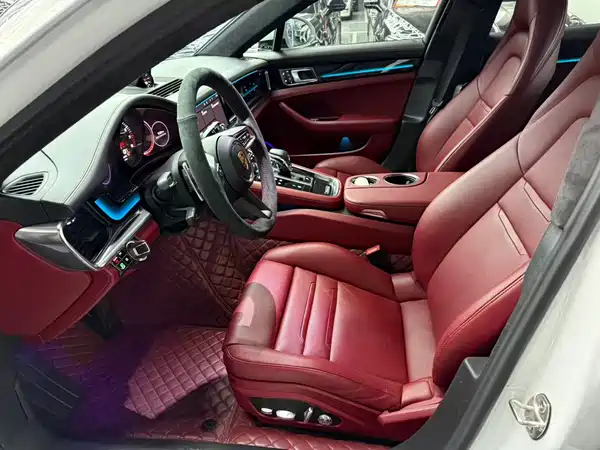 Porsche Panamera 2019