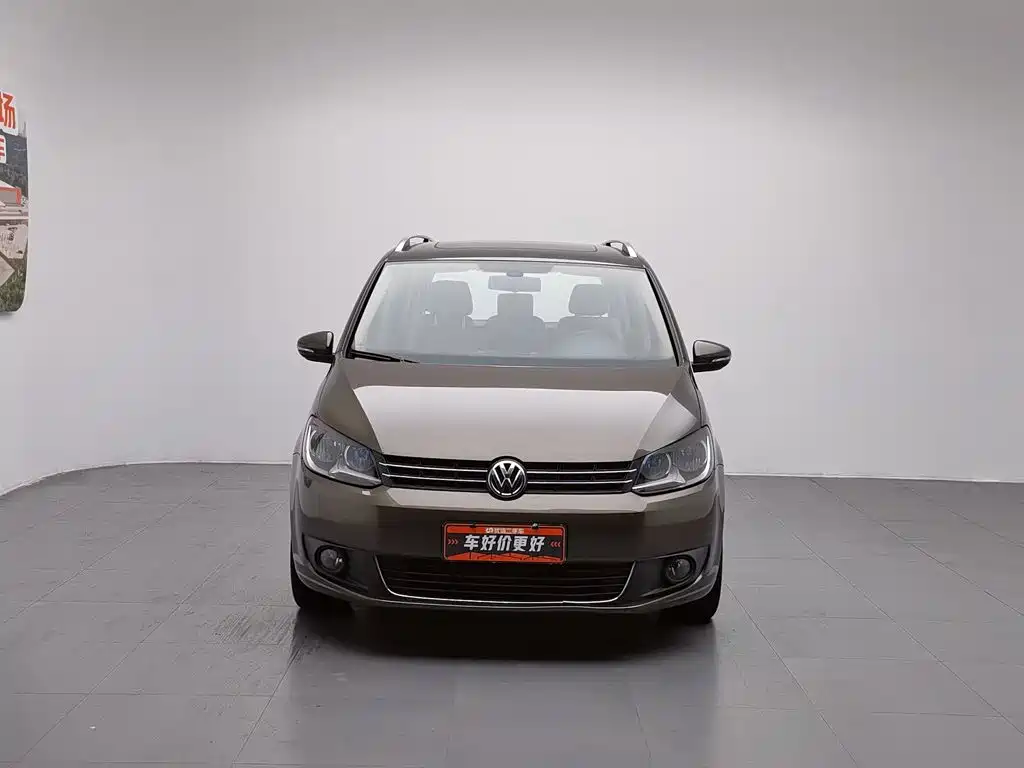 Volkswagen Touran 2014