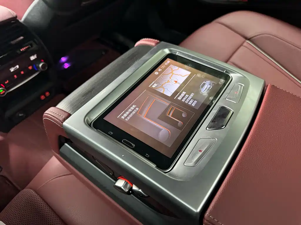 BMW 5 Series 2022 — фото 14