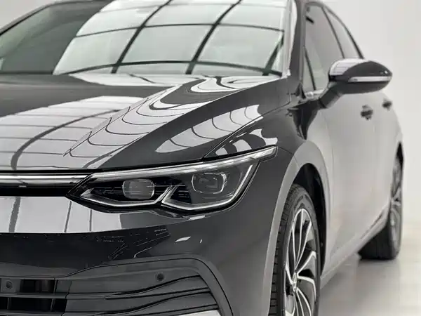 Volkswagen Golf 2022