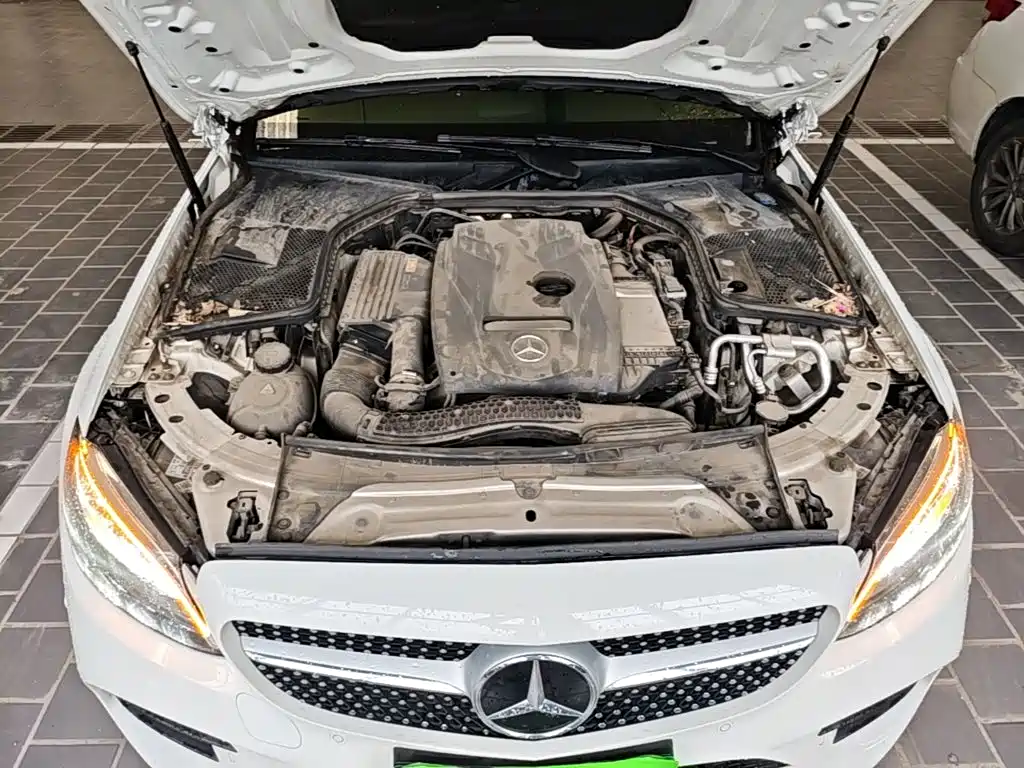 Mercedes-Benz C-Class 2019 — фото 20