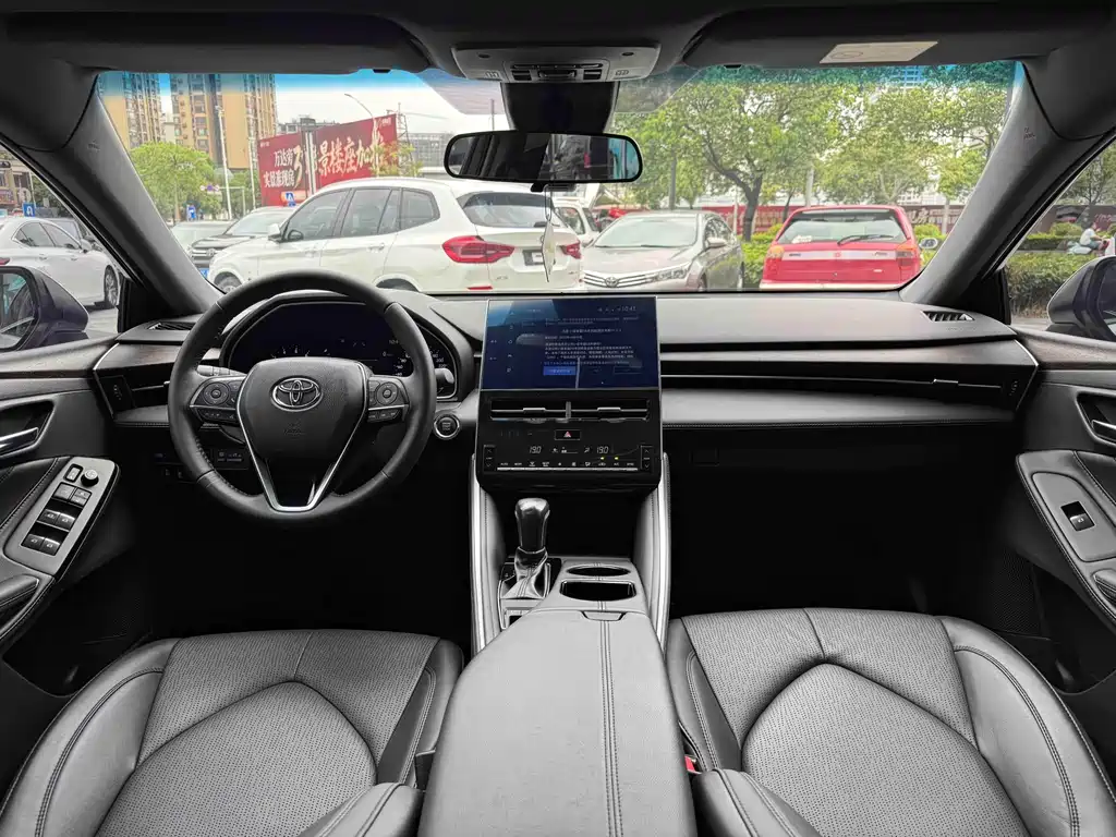 Toyota Avalon 2022 — фото 13