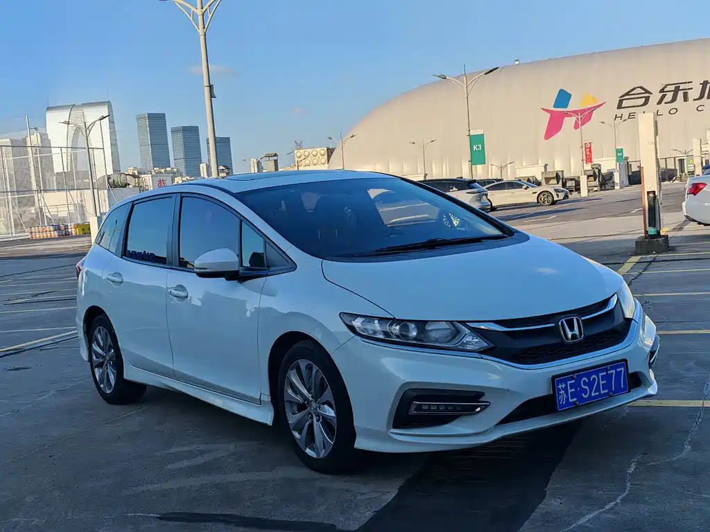 Honda Jade 2017