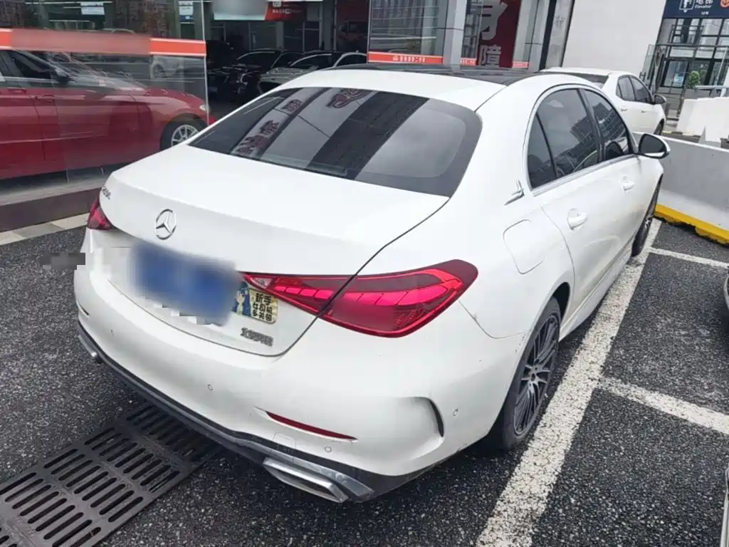 Mercedes-Benz C-Class 2023