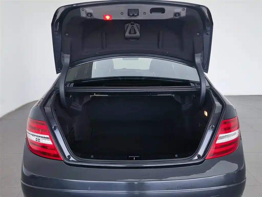 Mercedes-Benz C-Class 2013 — фото 16