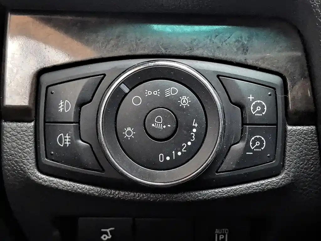 Ford Explorer 2013 — фото 21