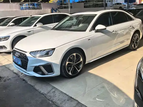 Audi A4L 2022