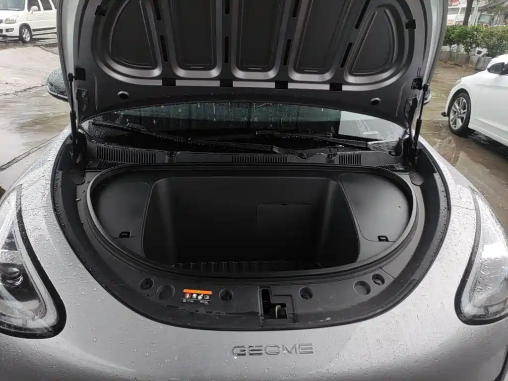 Geely Galaxy Starwish 2026 — фото 20