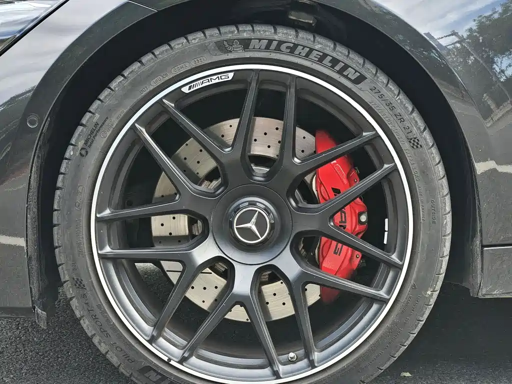 Mercedes-Benz AMG GT 2025 — фото 22