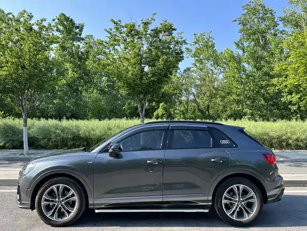 Audi Q3 2023