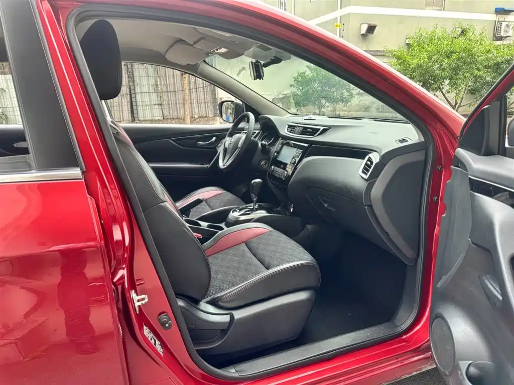 Nissan Qashqai 2018 — фото 29