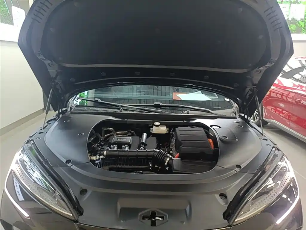 BYD Seal 07 DM-i 2025 — фото 20