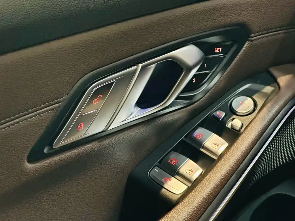 BMW 3 Series 2022 — фото 12