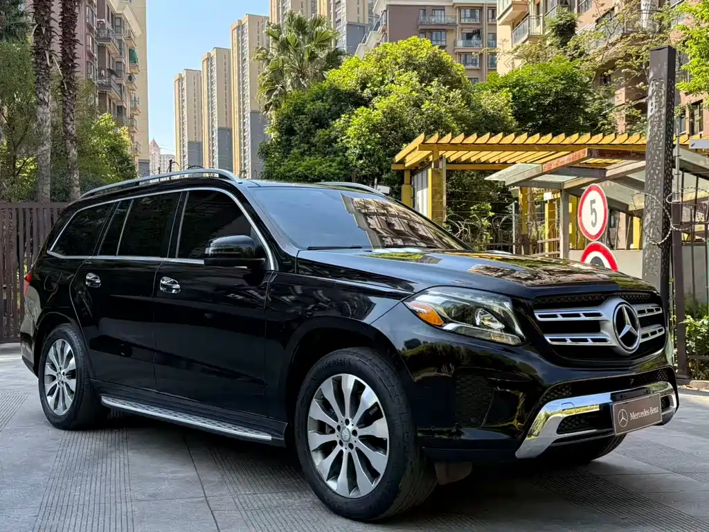 Mercedes-Benz GLS 2017 — фото 2