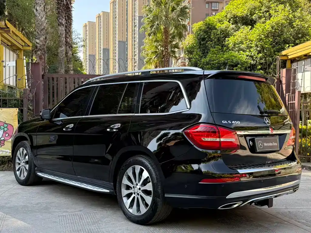 Mercedes-Benz GLS 2017 — фото 5