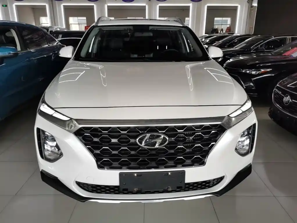Hyundai Santa Fe 2019 — фото 3