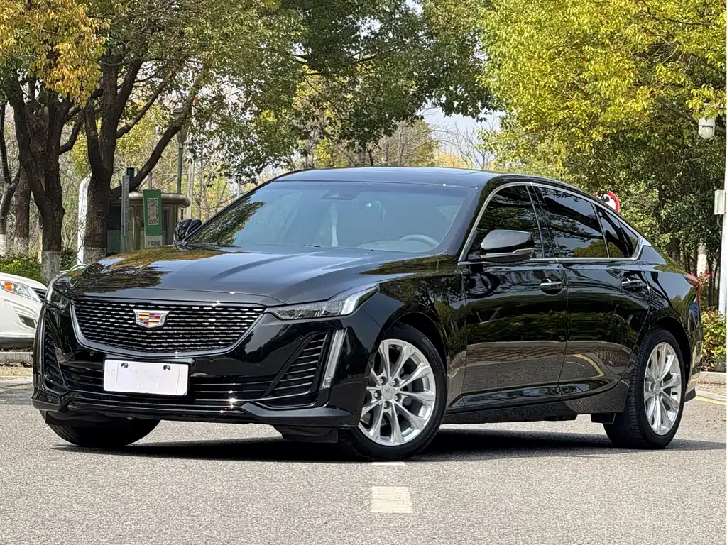 Cadillac CT5 2021 — фото 1
