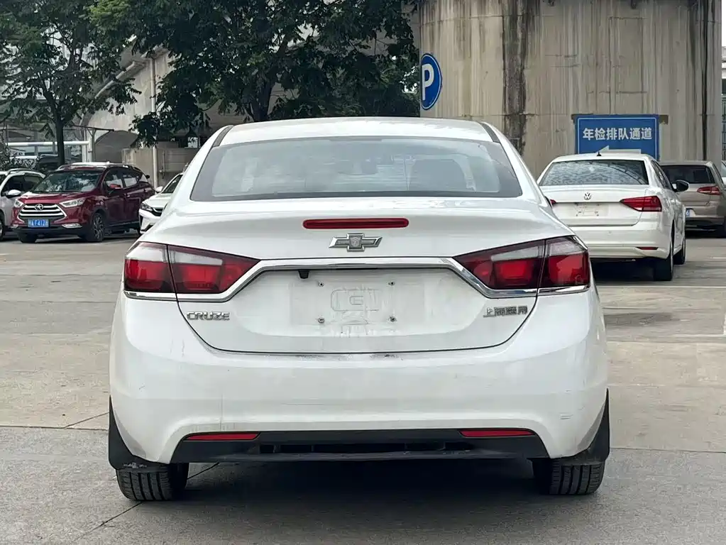 Chevrolet Cruze 2015 — фото 5