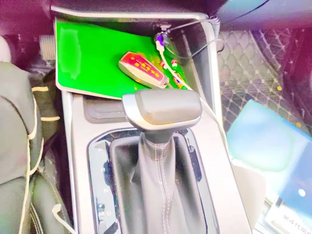 Geely Emgrand 2023