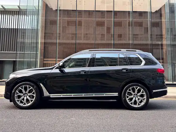 BMW X7 2019