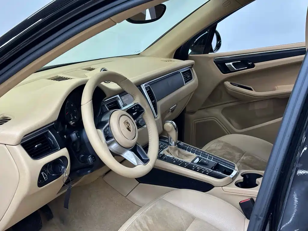 Porsche Macan 2015 — фото 4