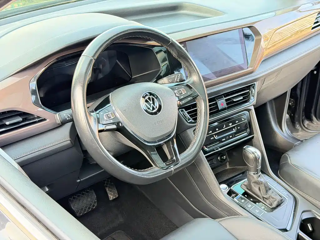 Volkswagen Tharu 2022 — фото 14