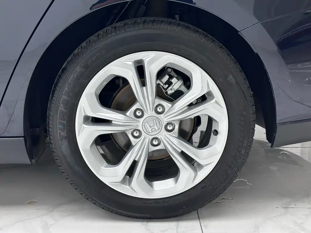 Honda Accord 2024 — фото 14