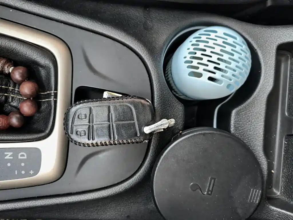 Jeep Cherokee 2017 — фото 12