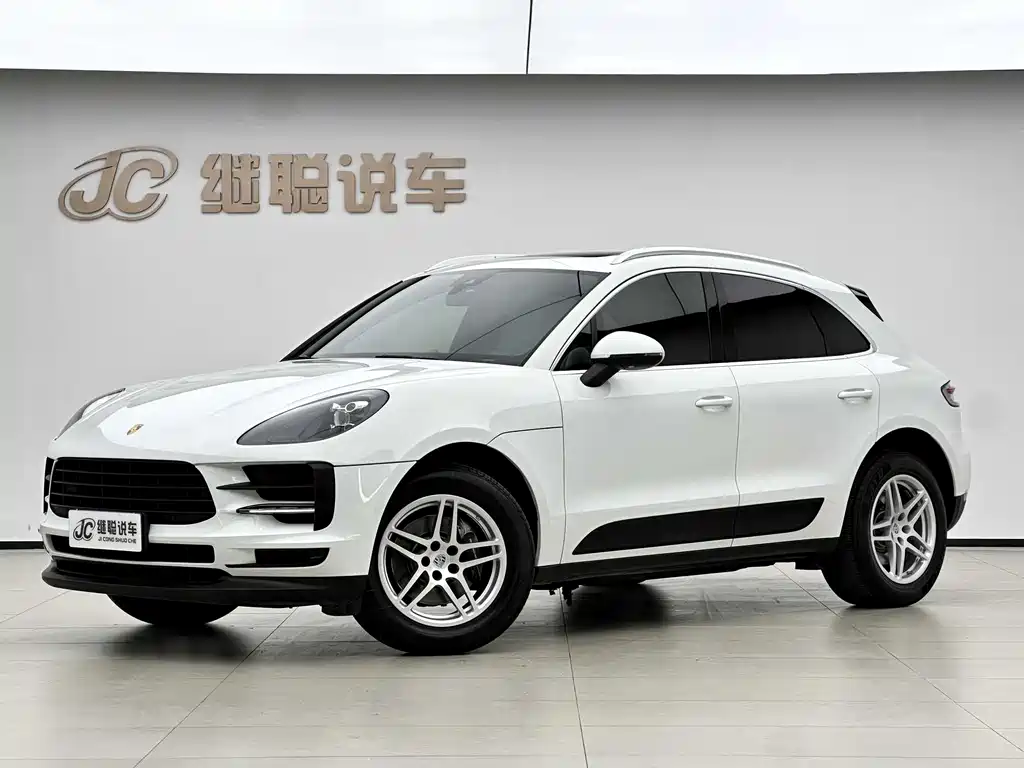 Porsche Macan 2019 — фото 1