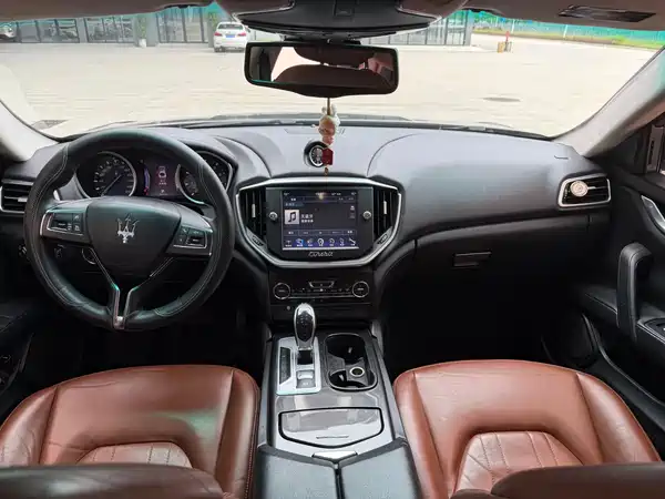 Maserati Ghibli 2016