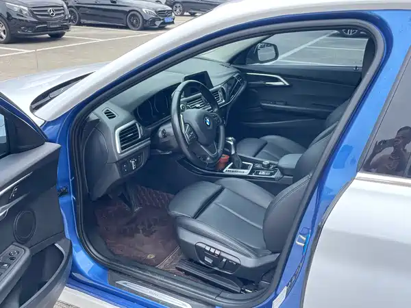 BMW 1 Series 2018