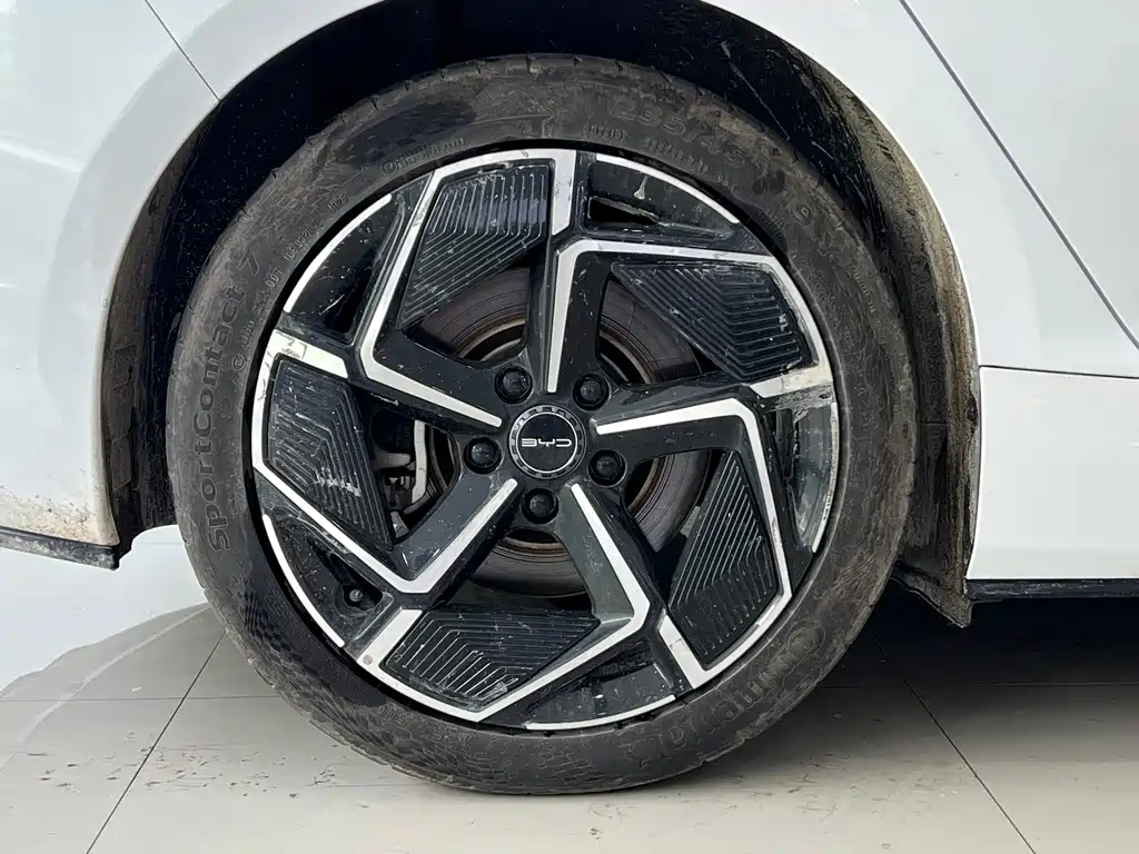 BYD Seal 2022 — фото 10
