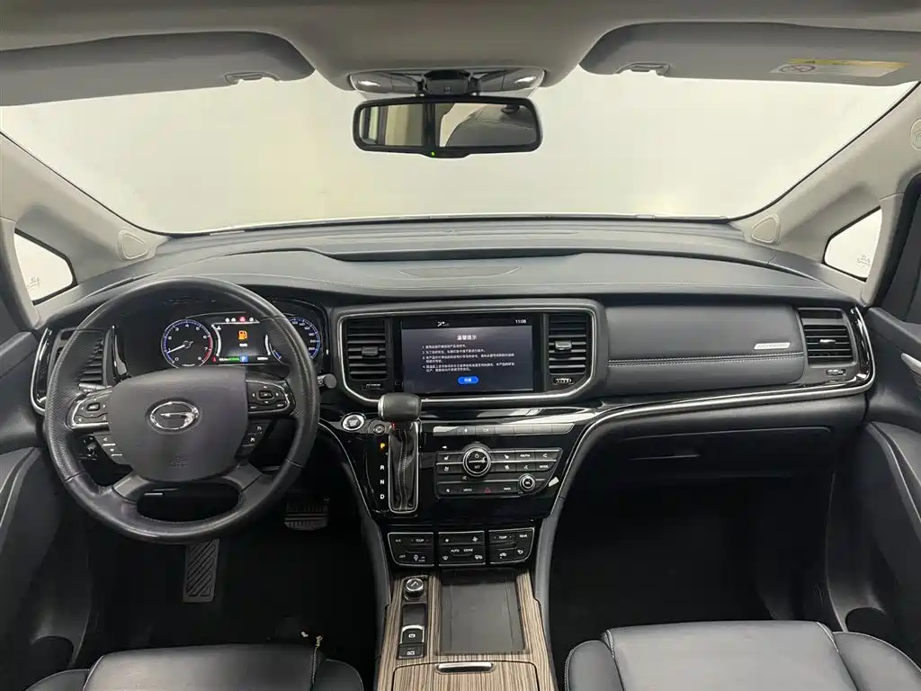 GAC Motor Trumpchi M8 2019 — фото 16