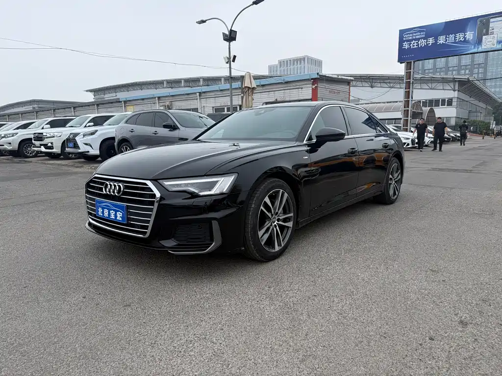 Audi A6L 2019 — фото 1