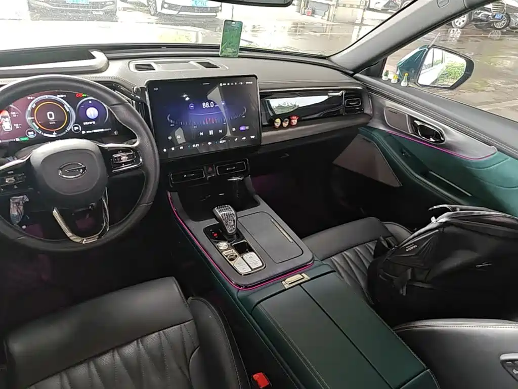 GAC Motor Trumpchi GS8 2023 — фото 13