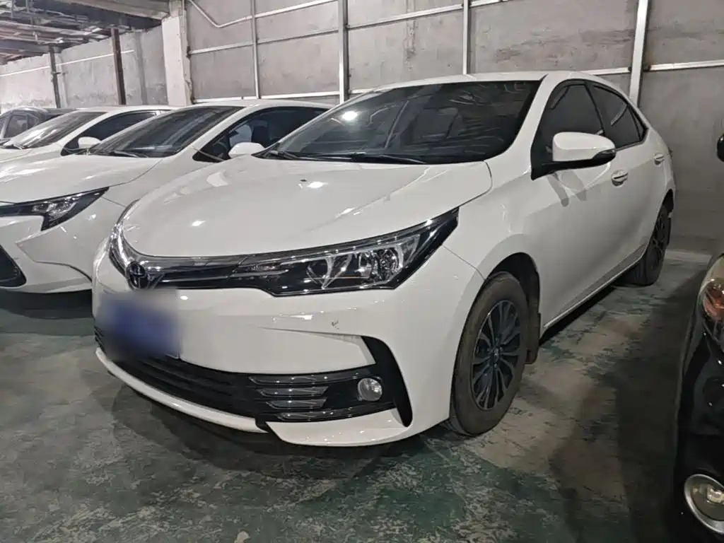 Toyota Corolla 2019 — фото 2
