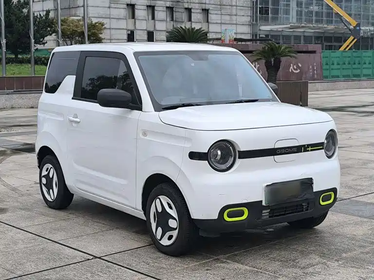 Geely Galaxy Panda 2025 — фото 20