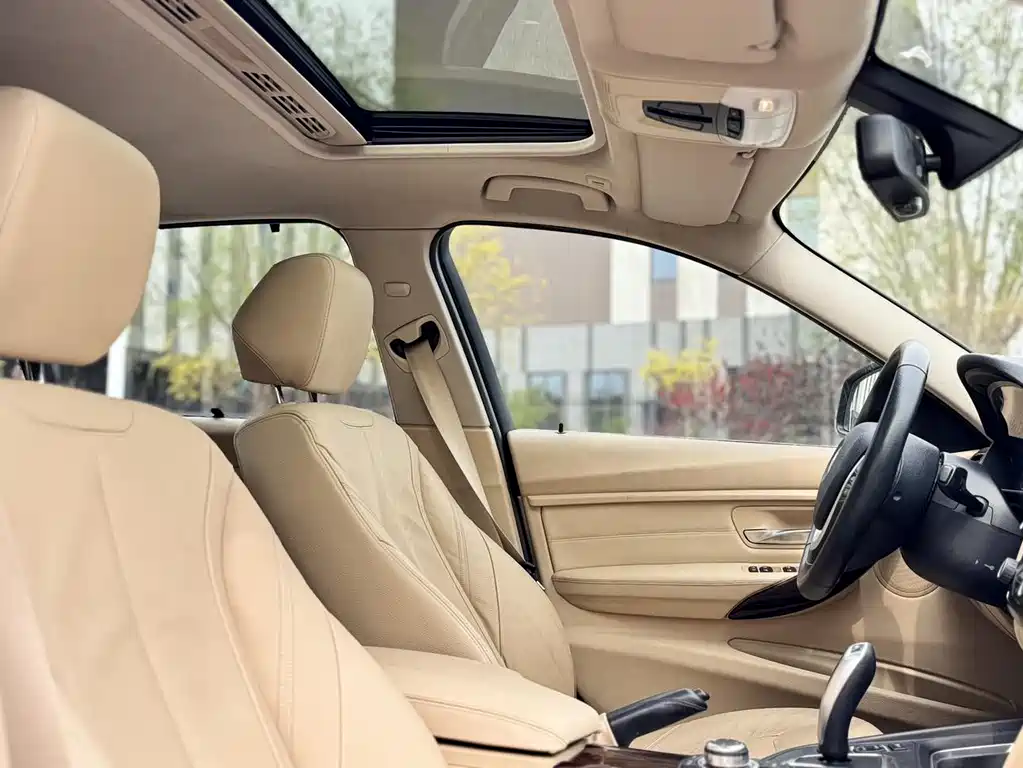 BMW 3 Series 2013 — фото 21