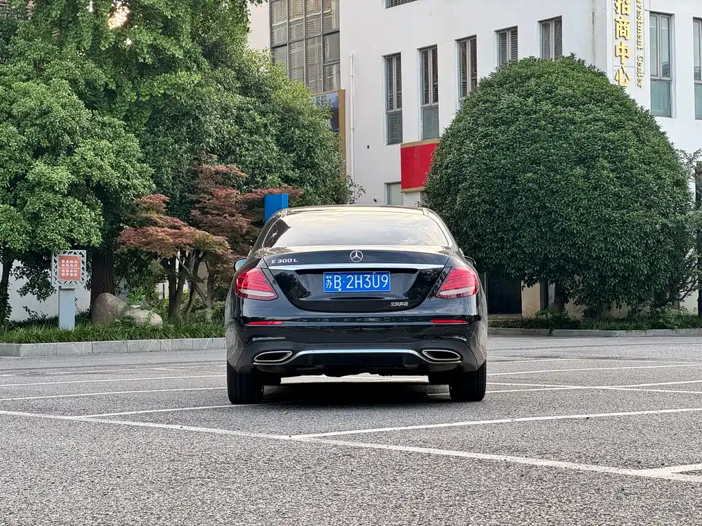 Mercedes-Benz E-Class 2020