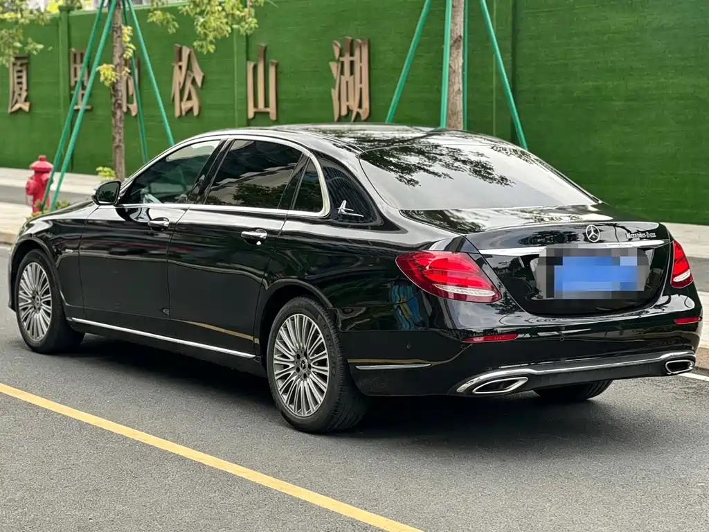 Mercedes-Benz E-Class 2020