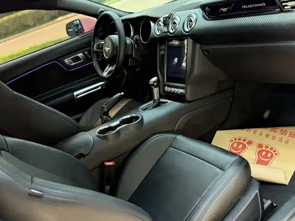 Ford Mustang 2019