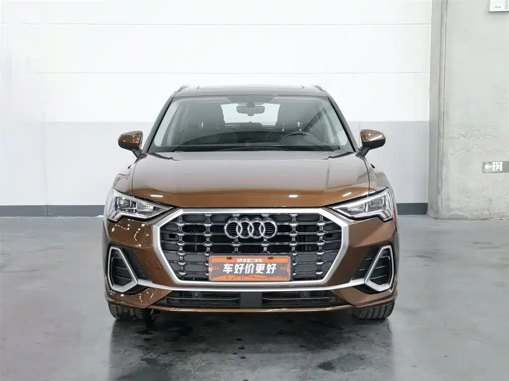 Audi Q3 2019 — фото 3