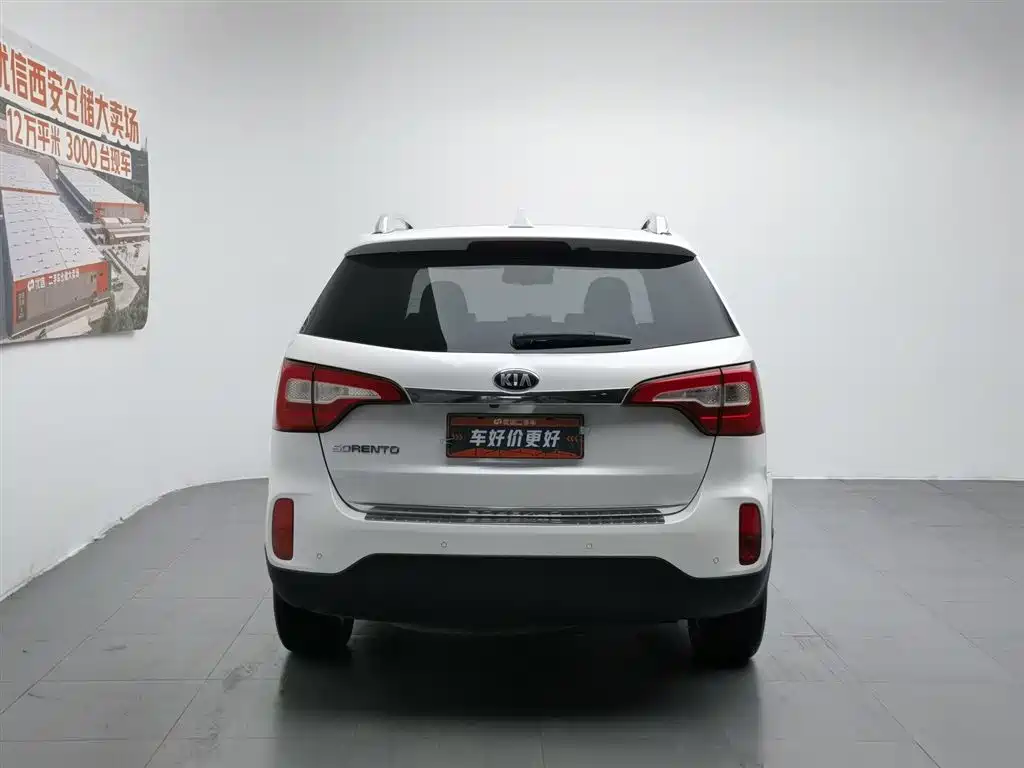 Kia Sorento 2013 — фото 4
