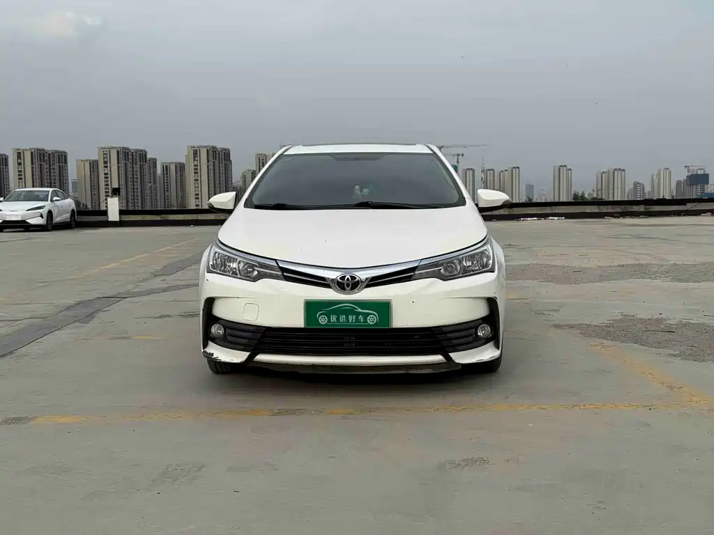 Toyota Corolla 2019 — фото 2