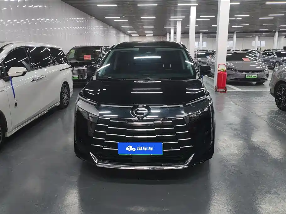 GAC Motor E8 PHEV 2025