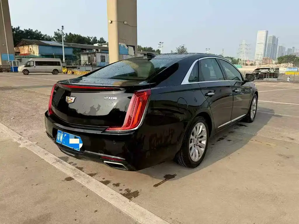 Cadillac XTS 2018 — фото 4