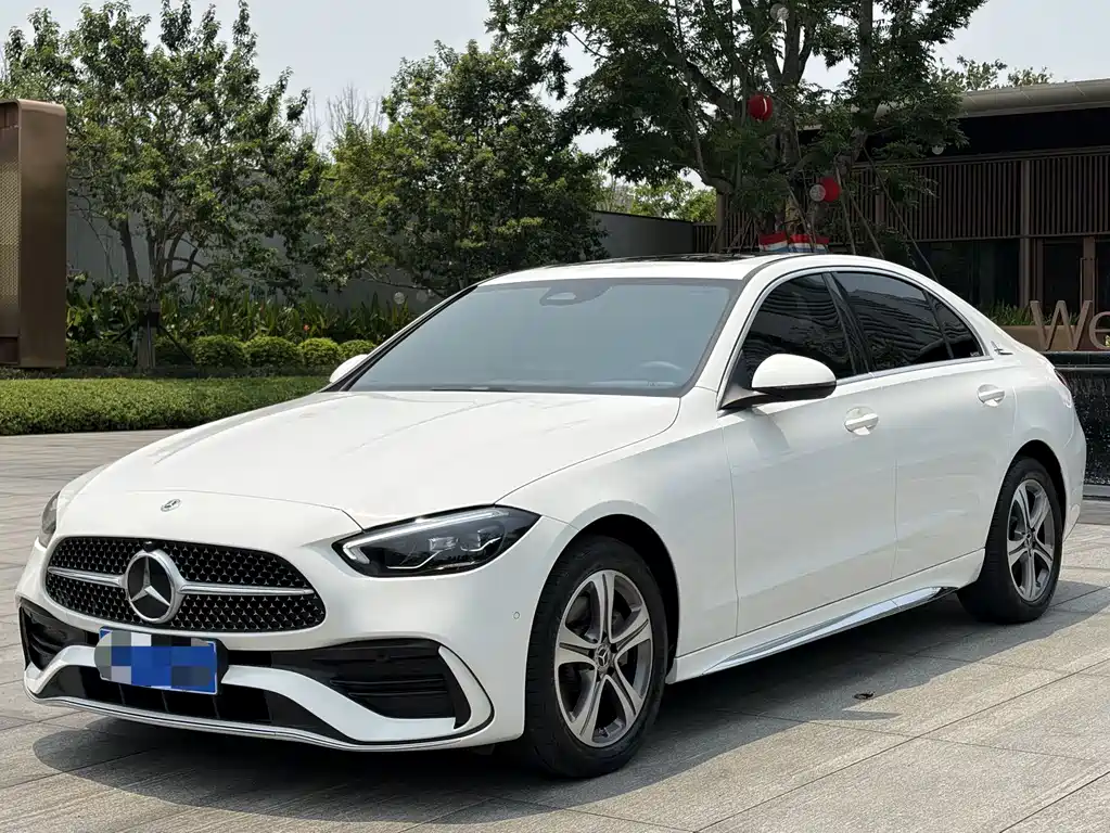 Mercedes-Benz C-Class 2022 — фото 2